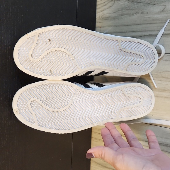 Adidas Superstar Shoes - Picture 6 of 7